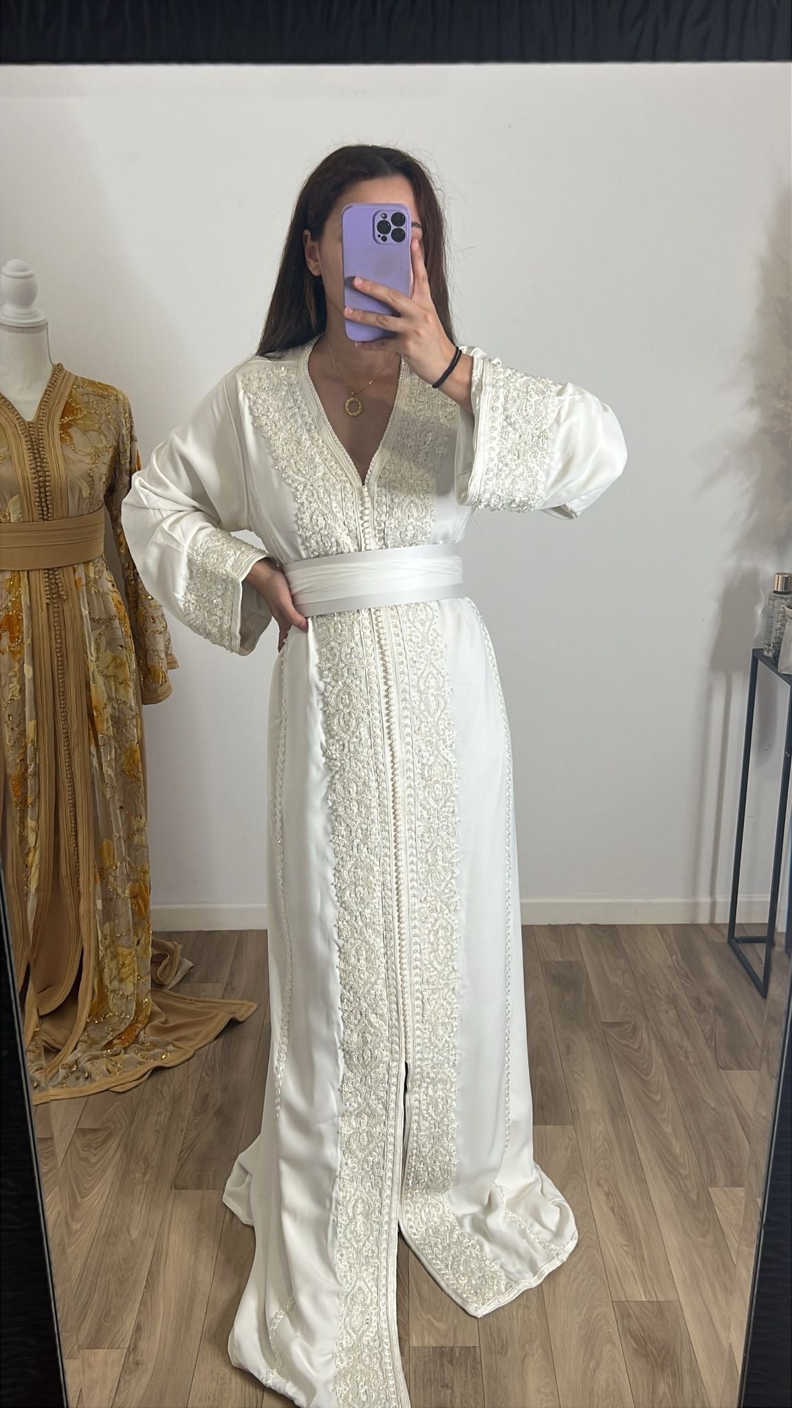 Caftan perlé blanc