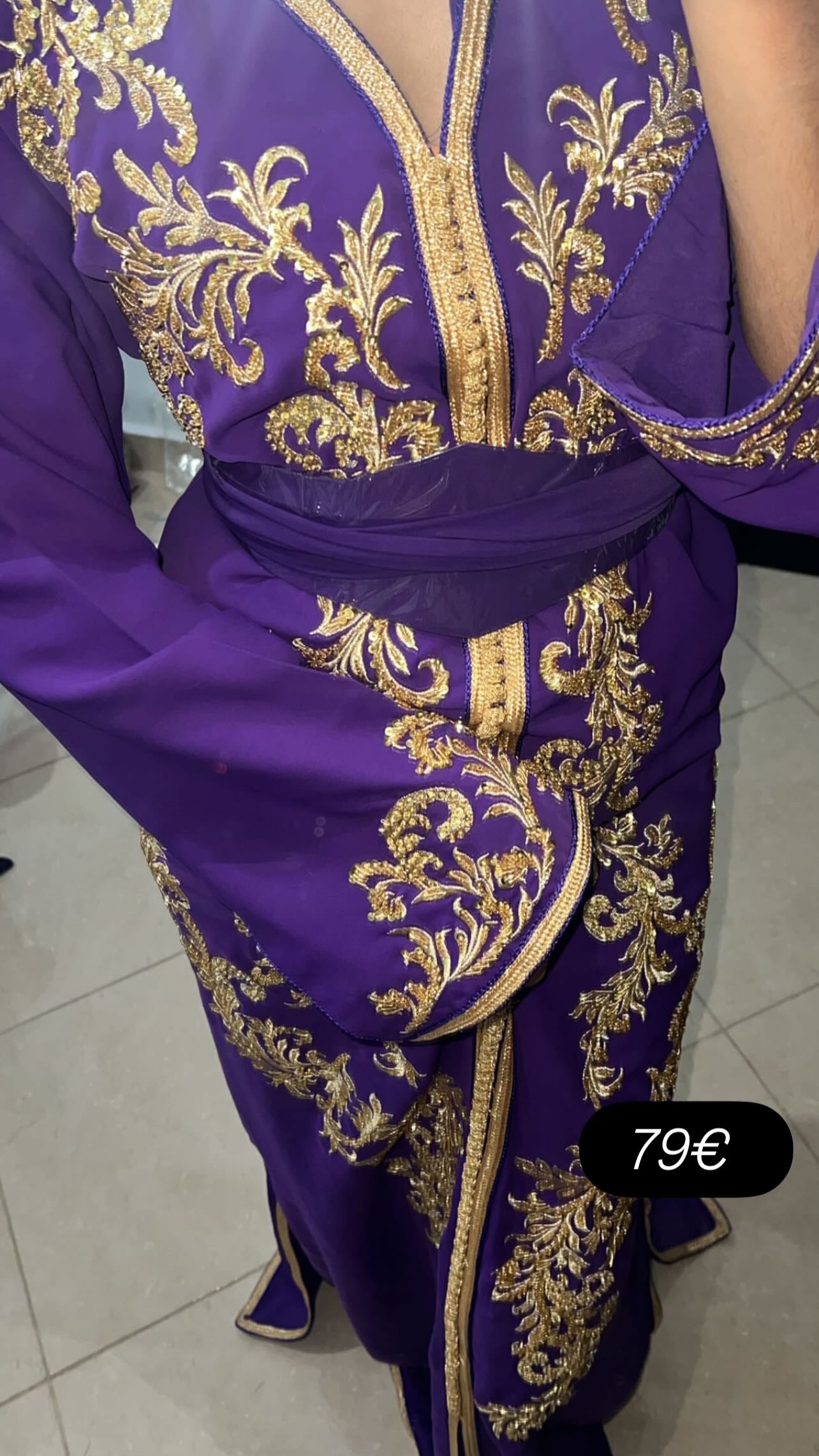 Caftan perlé violet