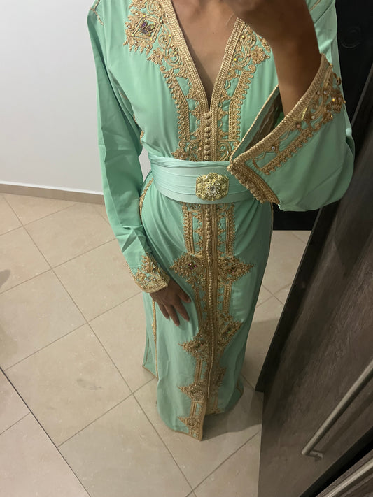 Caftan simple perlé turquoise