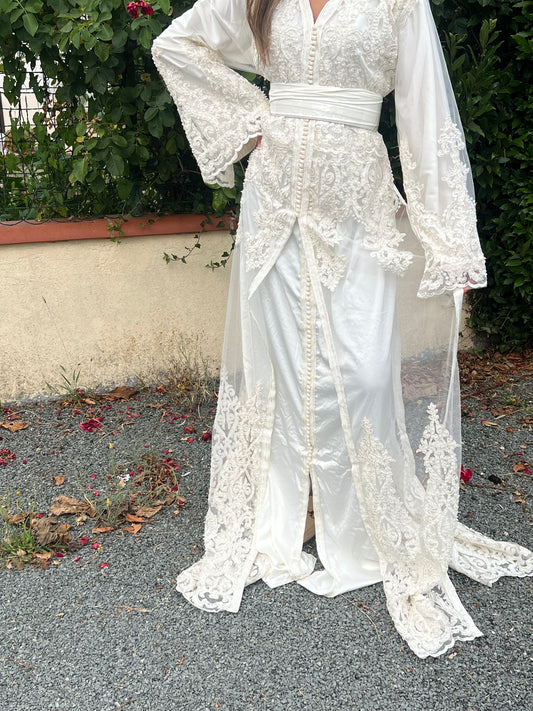 Tekcheta perlée mariée