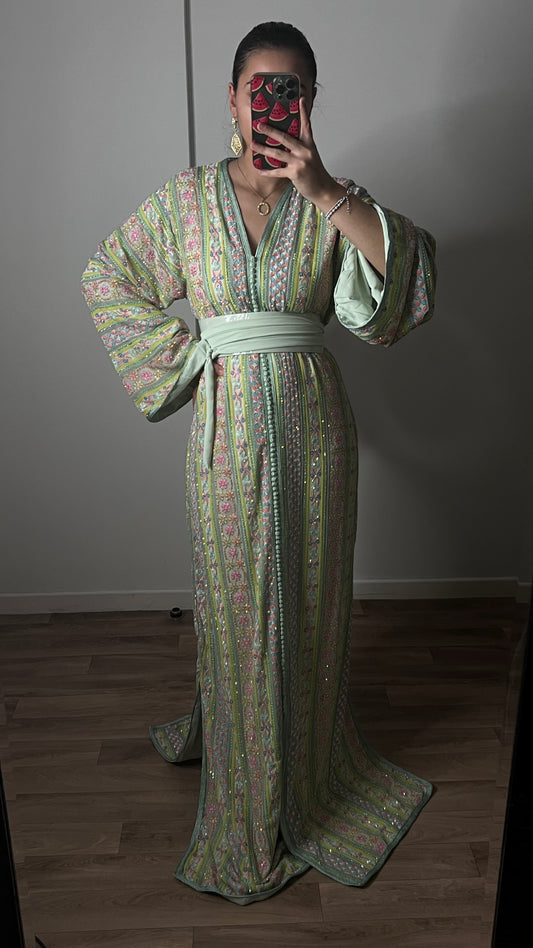 Caftan sari
